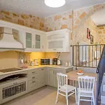 Yiarios Villa