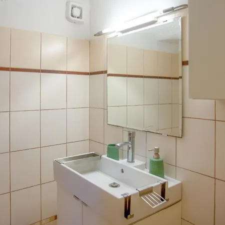 Villa Yiarios Poulades